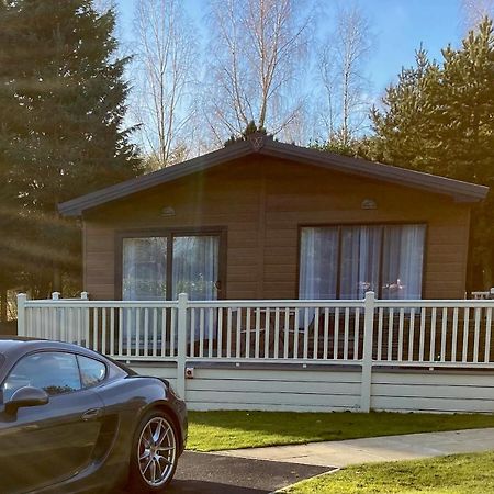 יורק Gleneagles Lodge With Hot Tub מראה חיצוני תמונה